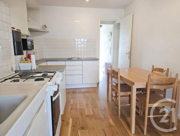 Maison à vendre  4 pièces - 84,72 m 2   CASTEL SARRAZIN  - 40
