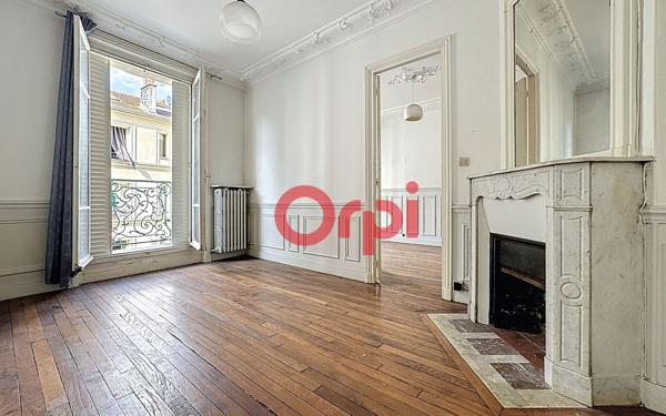 Appartement à vendre    3 pièces • 50 m2 Paris 17
