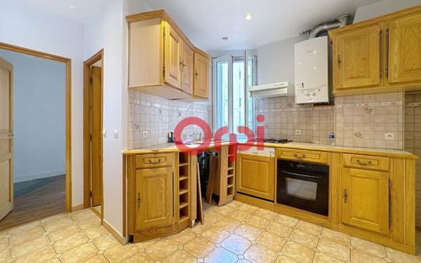 Appartement à vendre    3 pièces • 50 m2 Paris 17