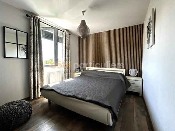 Vente
                Maison79 m² - 4 Pièces -
                    ROYAN (17200)
