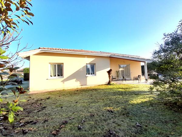 Maison contemporaine au coeur de Villeneuve-de-Marsan