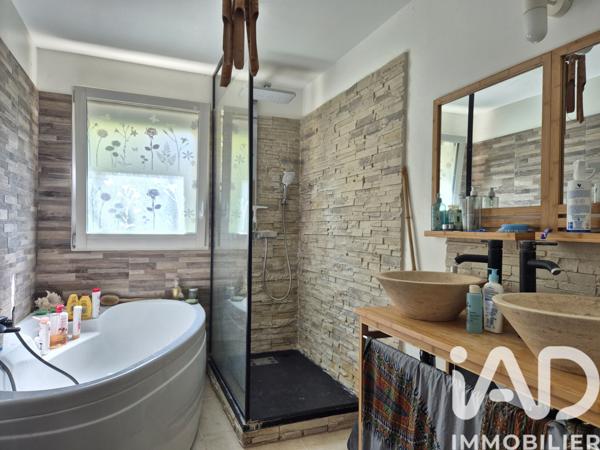 Maison à vendre 5 pièces 120 m² Houdan