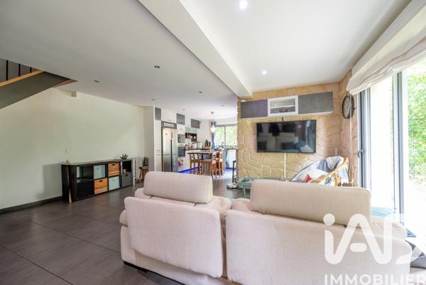 Maison à vendre 5 pièces 120 m² Houdan