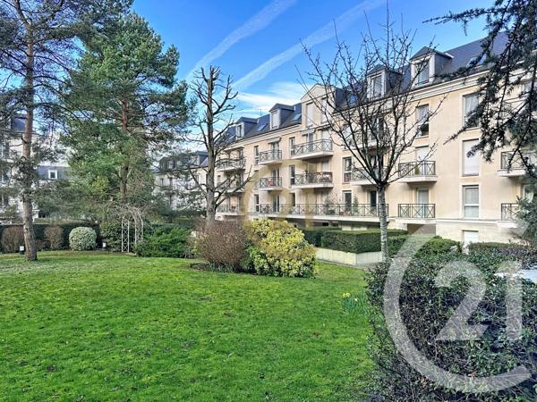 Appartement F4 à vendre  4 pièces - 84,59 m2 VERSAILLES - 78