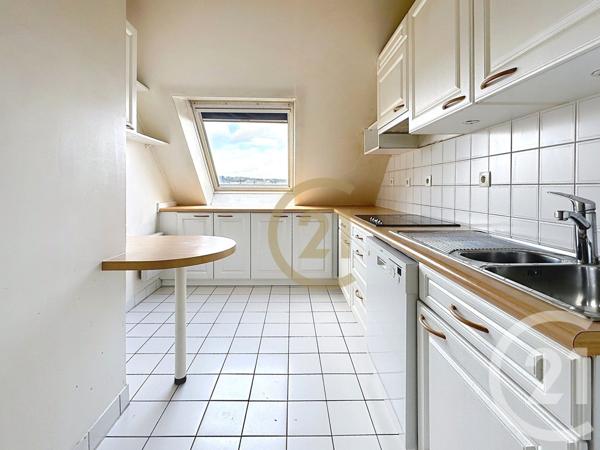 Appartement F4 à vendre  4 pièces - 84,59 m2 VERSAILLES - 78