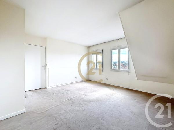 Appartement F4 à vendre  4 pièces - 84,59 m2 VERSAILLES - 78