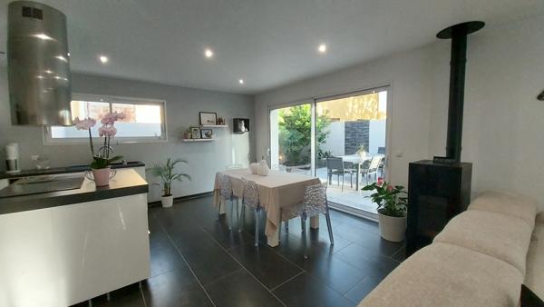 La Valette-du-Var (83160) Belle villa récente centre ville La valette du Var