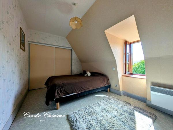 Jolie maison en pierre rénovée