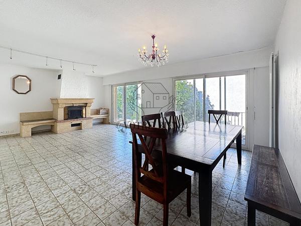 Villa Manosque 6 pièce(s) 185.30 m2