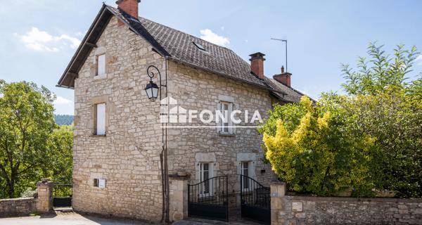 À vendre Maison 6 pièces 130.27 m² - Bertholène 12310