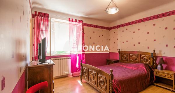 À vendre Maison 6 pièces 130.27 m² - Bertholène 12310