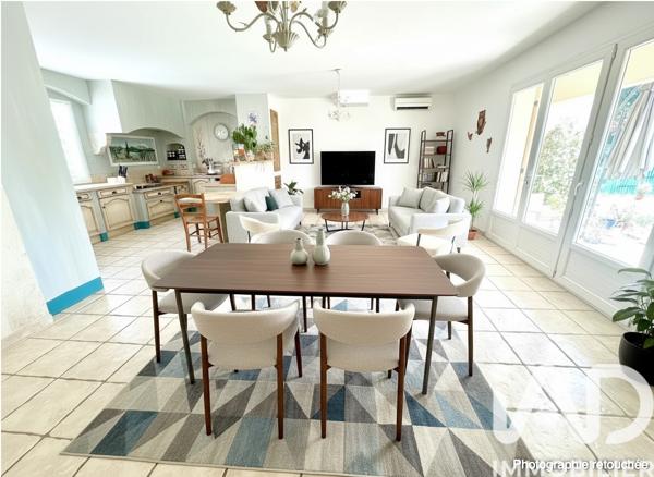 Maison à vendre 4 pièces 118 m² Sainte-Cécile-les-Vignes