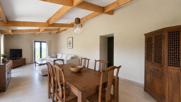 Propriano, Superbe propriété de 2 villas, piscine, vue mer, terrain de 3793 m2, vue panoramique
