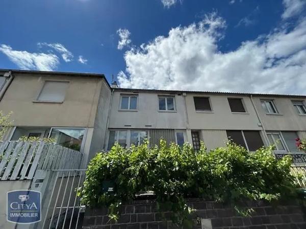 Maison à louer 4 pièces 75.4m² Clermont-Ferrand (63000)