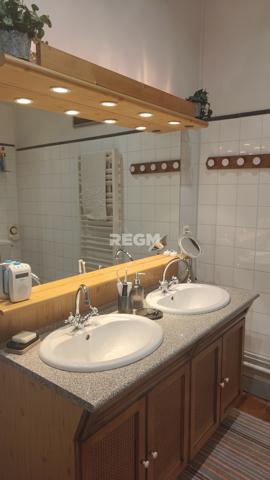 Pau (64000) PAU – Superbe appartement T4 entièrement rénové avec terrasse et vue Pyrénées