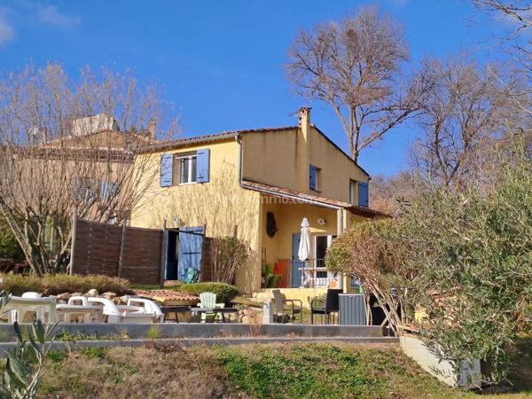 Vente Propriété 8 pièces 175 m2 à Salernes