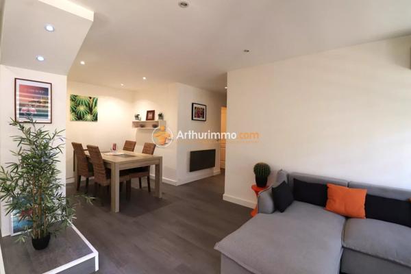Location Appartement 4 pièces 70 m2 à Le Grau-du-Roi