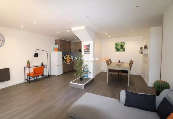 Location Appartement 4 pièces 70 m2 à Le Grau-du-Roi