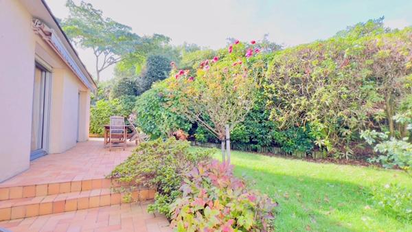 Quimper quartier LE TOURELLE – Maison 5 chambres - vie de plain pied - 150 m² habitable / 250 m² utile - terrain 708 m²