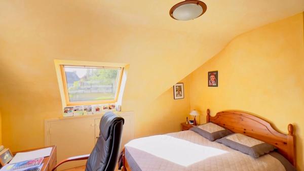 Quimper quartier LE TOURELLE – Maison 5 chambres - vie de plain pied - 150 m² habitable / 250 m² utile - terrain 708 m²