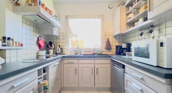 Quimper quartier LE TOURELLE – Maison 5 chambres - vie de plain pied - 150 m² habitable / 250 m² utile - terrain 708 m²