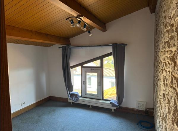 Maison Niort 7 pièces 177 m2, Niort 79000