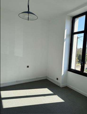 Maison Niort 7 pièces 177 m2, Niort 79000