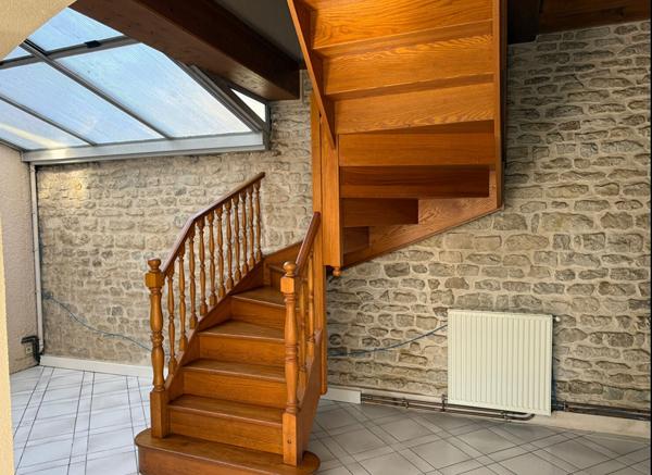 Maison Niort 7 pièces 177 m2, Niort 79000