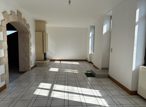 Maison Niort 7 pièces 177 m2, Niort 79000