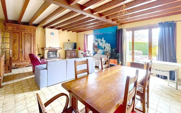 Maison à vendre    4 pièces •  Sainte-Sigolène