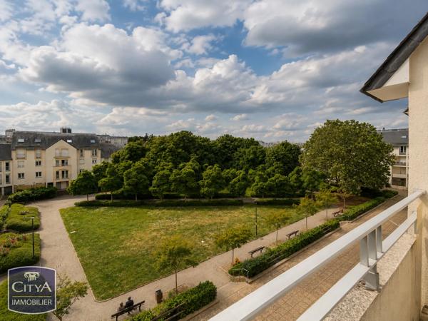 Appartement à vendre 4 pièces 103.97m² Angers (49100)