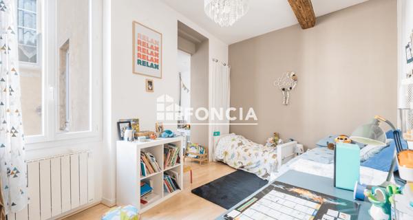 À vendre Appartement 3 pièces 87 m² - Nîmes 30000