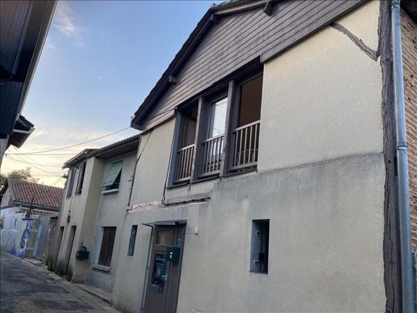 Immeuble à vendre |  Eauze |  4 pièces | 177 m²