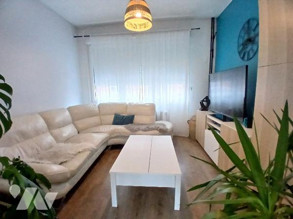 Maison de ville 3ch 82m²  + un studio avec ch et sdb en dépendance de 20m² sur SOMAIN