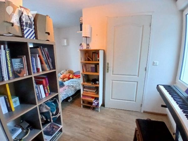 Maison de ville 3ch 82m²  + un studio avec ch et sdb en dépendance de 20m² sur SOMAIN