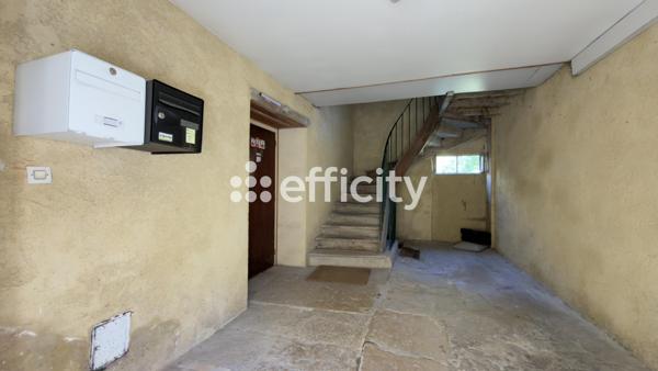 Appartement
         4 pièces
        - 95 m² 179 000 € *