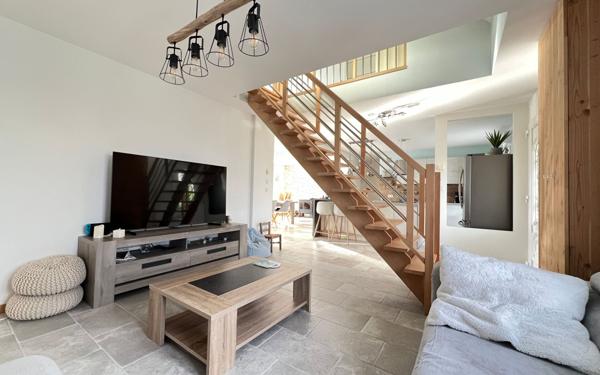 Maison à vendre    6 pièces •  Athies-sous-Laon