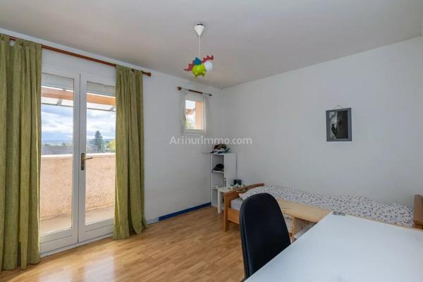 Vente Maison 7 pièces 177 m2 à Morestel