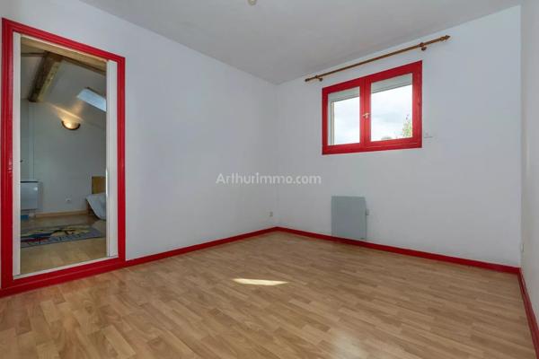 Vente Maison 7 pièces 177 m2 à Morestel