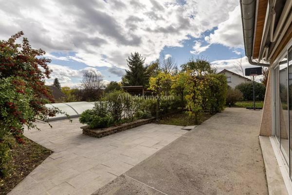 Vente Maison 7 pièces 177 m2 à Morestel