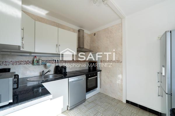 SAINT-CYPRIEN – Ensemble immobilier de standing composé de 3 appartements indépendants avec piscines privatives