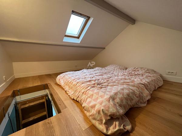 "Versailles Glatigny" Très Jolie Maison meublée de 3 pièces avec terrasse et remise !

Loyer 1 394.12 €/mois charges comprises **

- Ref : 20225