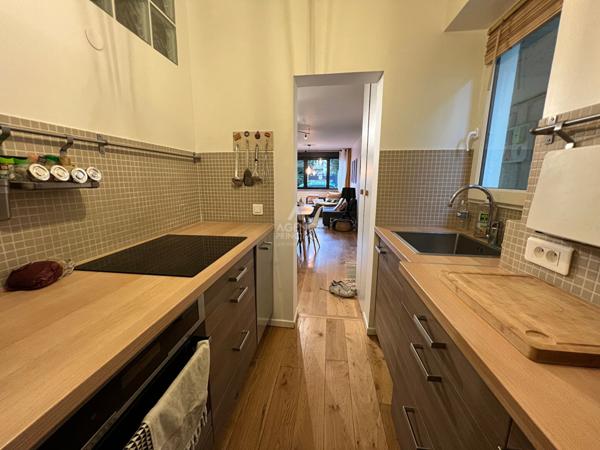 "Versailles Glatigny" Très Jolie Maison meublée de 3 pièces avec terrasse et remise !

Loyer 1 394.12 €/mois charges comprises **

- Ref : 20225