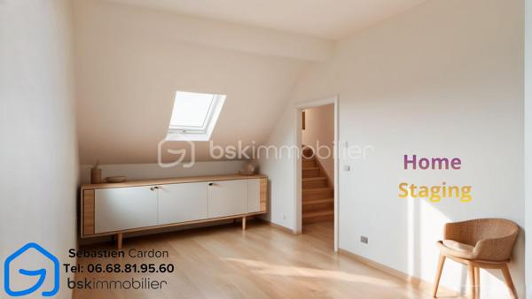 Située dans une rue en impasse, au calme et à proximité immédiate du centre-ville d'Hénin-Beaumont, cette maison de 55 m² offre un cadre de vie agréable, idéal pour un premier achat ou un investissement locatif.

Au rez-de-chaussée, vous découvrirez un salon lumineux d'environ 18 m², une salle à manger ouverte et une cuisine équipée d'environ 10 m², ainsi qu'une salle de bains comprenant une cabine de douche, un meuble vasque et un WC. Une cour de 13 m² complète cet espace. L'accès à la cave se fait directement depuis le salon.

À l'étage, la maison dispose d'une chambre ainsi que d'un bureau pouvant parfaitement convenir à une chambre d'enfant ou à un espace de télétravail.

À l'extérieur, un jardin et un garage situés en face de la maison viennent compléter ce bien.

Les atouts :

Rue en impasse, environnement calme
Jardin et garage
Chauffage central avec chaudière gaz à condensation 2018
Toiture en très bon état
Double vitrage avec volets manuels
Détecteur de monoxyde de carbone installé
Cave 10m2
Proximité immédiate des commerces, écoles et du centre-ville
Accès rapide aux autoroutes A1 et A26

DPE en cours.

Pour plus d'informations ou pour organiser une visite, n'hésitez pas à nous contacter.

Visite virtuelle disponible sur demande.

Pour obtenir l'accès à la visite virtuelle du bien, merci d'adresser votre demande par e-mail à s.cardon@bskimmobilier.com, en joignant une copie de votre pièce d'identité. Un lien sécurisé vous sera ensuite transmis.