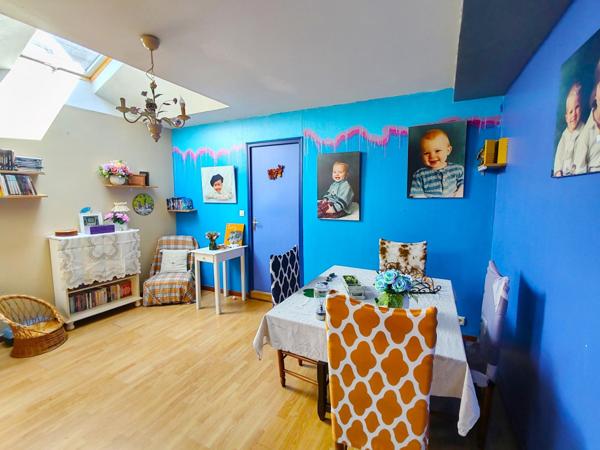 Ensemble immobilier en coeur de ville comprenant 5 logements