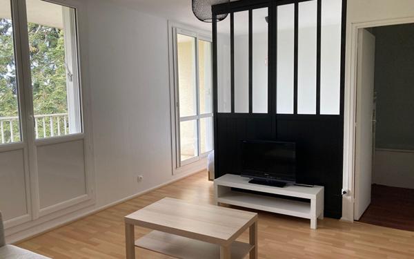 Appartement à louer    2 pièces •  Gradignan