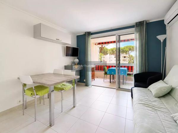 Vente                                                      Appartement
                        
                     2 pièces                      32 m2                     à Fréjus