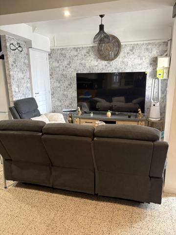 Maison
         4 pièces
        - 102 m² Exclusivité 129 500 € *