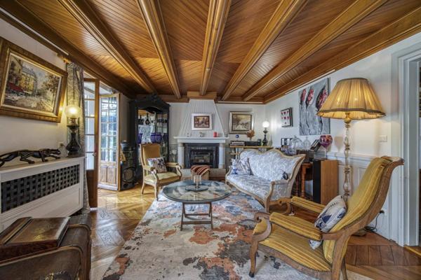 Maison de caractère