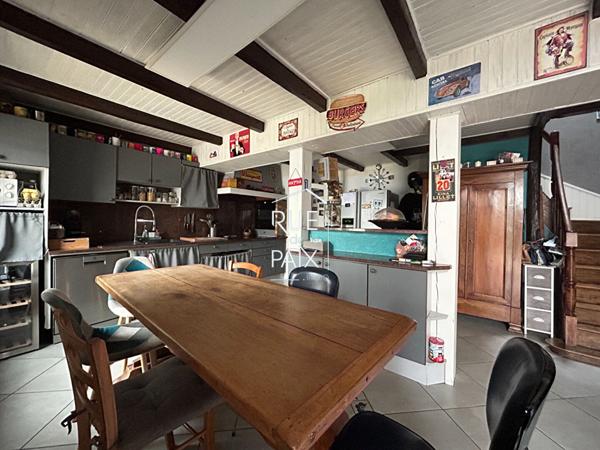 86200 LA ROCHE RIGAULT Maison La Roche Rigault 155 m2